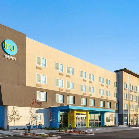 Tru By Hilton Lodi Hotel Buitenkant foto